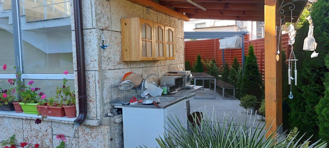Guest Rooms Soleo Balchik Exterior foto
